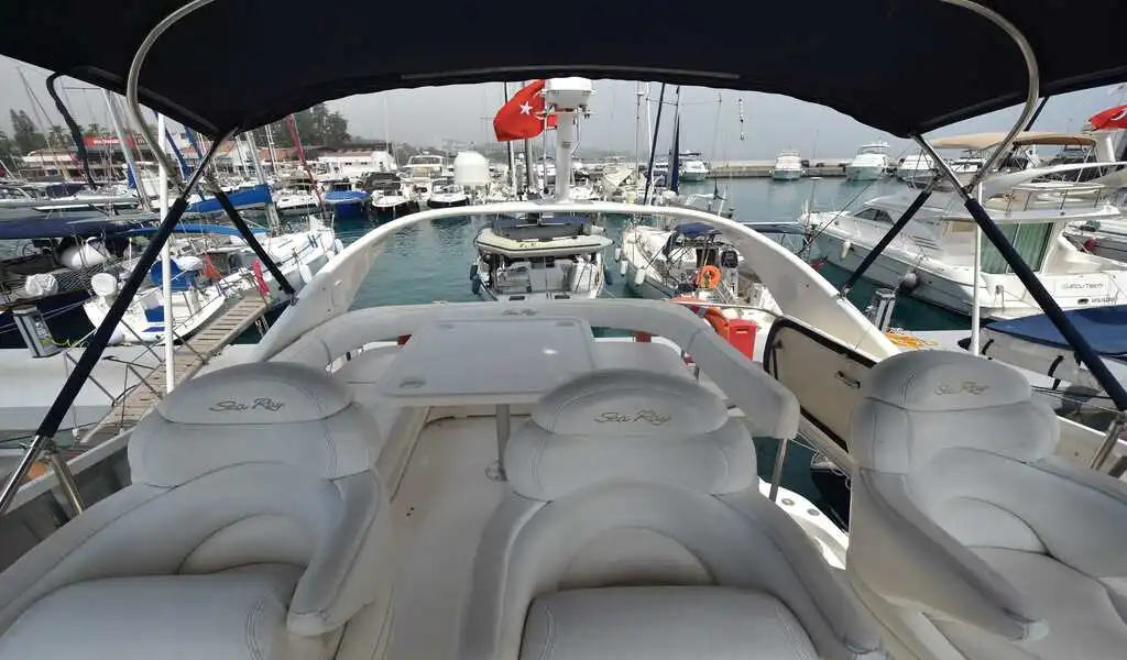 TU NAVY 1-YACHT